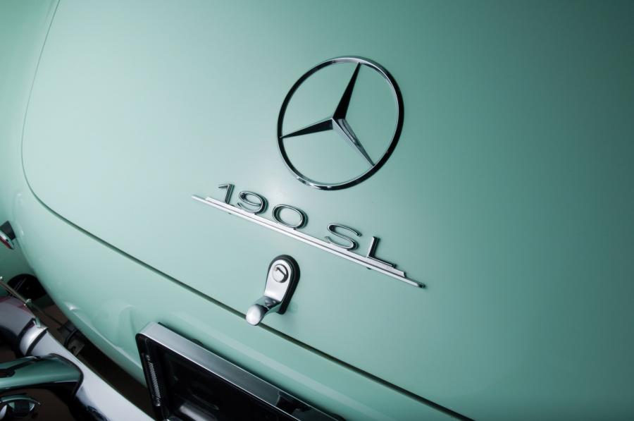  Mercedes-Benz 190 SL Roadster 1958 года  (фото 14 из 22)